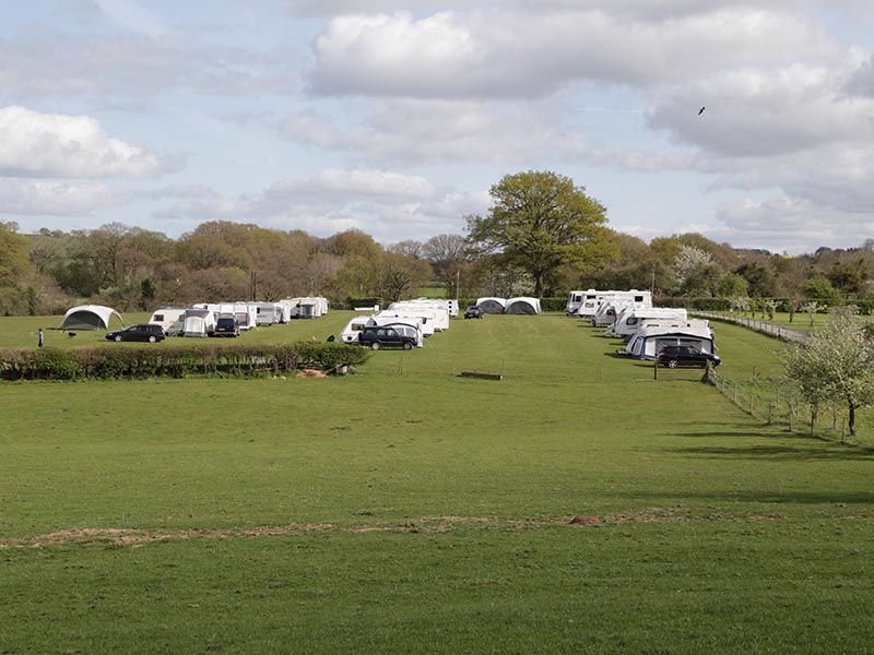 Caravan Rallies - Touring Caravan Park Worcestershire